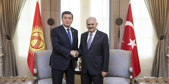 Ba�bakan Y�ld�r�m, Ceenbekov'la g�r��t�