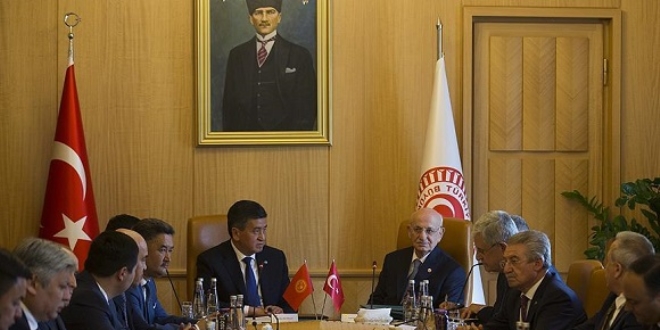 Kırgızistan Cumhurbaskanı Ceenbekov'dan TBMM'ye ziyaret