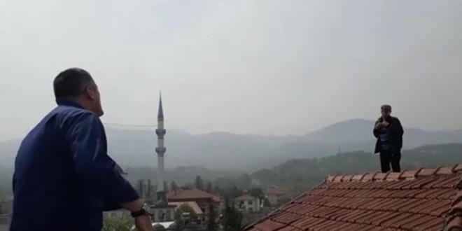 �mzaya gitmeyi unuttu, tutuklama karar� ��k�nca �at�ya ��kt�