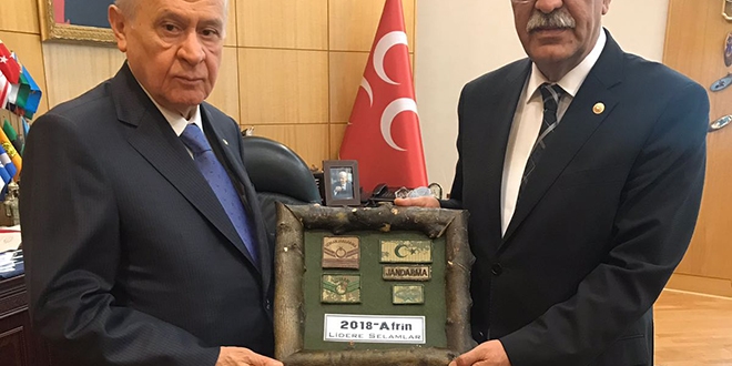 Mehmetçik'ten Bahçeli'ye 'Zeytin Dalı' hediyesi
