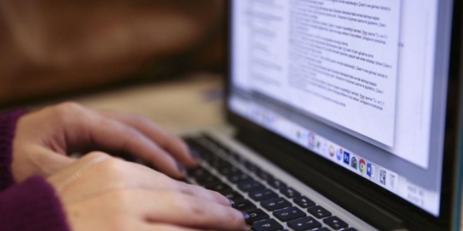 �cra dairelerindeki i� y�k�ne 'elektronik' h�z