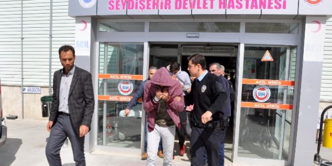 14 yaşındaki kız çocuğuna istismar mesajla ortaya çıktı