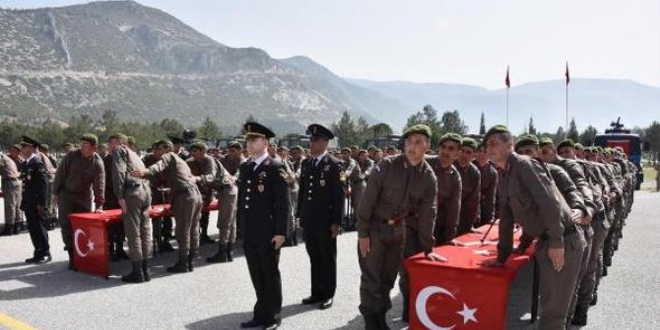 Kısa dönem erler yemin etti