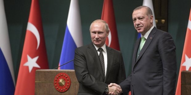 Cumhurbakan Erdoan, Putin ile telefonda grt
