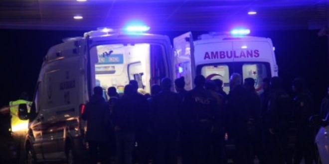 Bingöl'de otomobil gölete düştü: 2 ölü, 2 yaralı