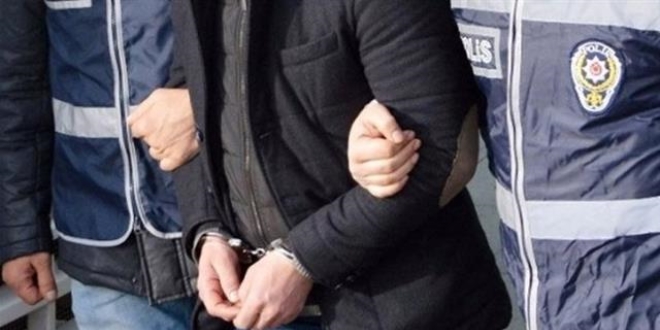 FETÖ'nün hücre evlerine darbe