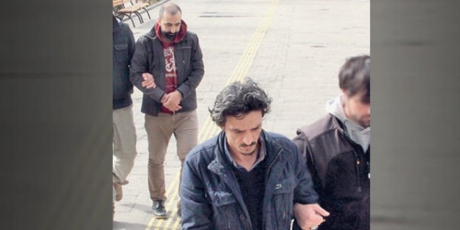 Uyuşturucu kuryesi polisleri, kurt yakalattı