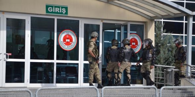 Ankara'da tutuklu 4 askeri personel tahliye edildi
