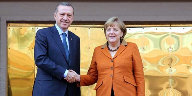 Cumhurbaşkanı Erdoğan, Merkel ile görüştü
