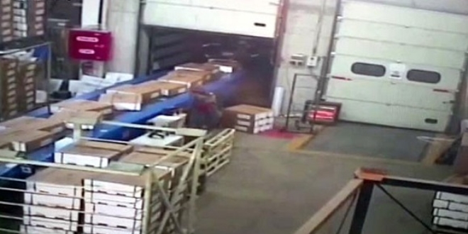 1,5 milyon liral�k vurgun yapan nakliye doland�r�c�lar� yakaland�