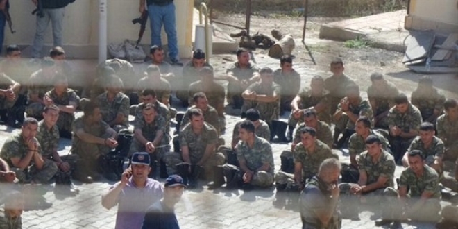 Gaziantep'te 14 eski askere FETÖ'den ağırlaştırılmış hapis
