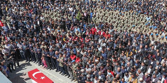 rnak ehitleri son yolculuuna uurland