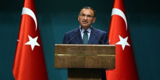 Bozdağ'dan Yunanistan'a: O hesap Ege'de batar!