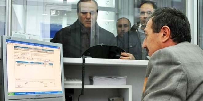 SGK'dan işverene 'eksik gün belgesi' uyarısı