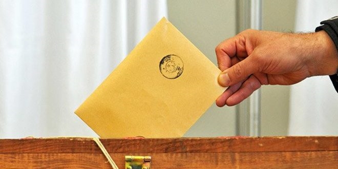 Erken seçim tarihi Üniversite sınavına denk geliyor