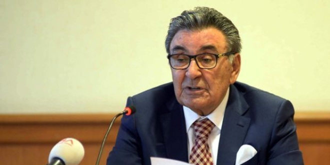 Aydın Doğan hakkında verilen beraat kararını Yargıtay bozdu