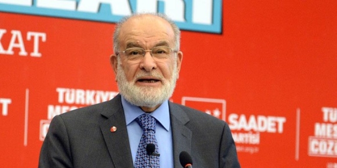 Karamollaolu siyasi parti genel bakanlaryla grecek