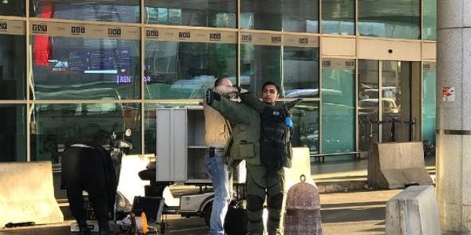 Atatürk Havalimanı'nda şüpheli paket fünye ile patlatıldı