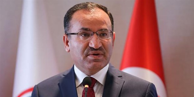 'Bu, siyasi ahlaksızlığın en yeni ve en son örneğidir'