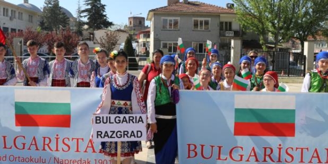 Çocuk Vali okullara engelli asansörü yapılmasını istedi