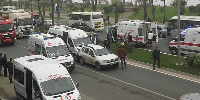 Ordu'da zincirleme trafik kazası: 12 yaralı