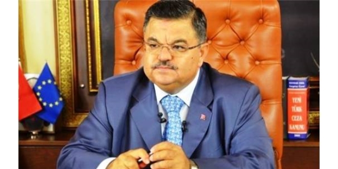 Belediye Başkanı: Kızım hakkıyla sınavı kazandı