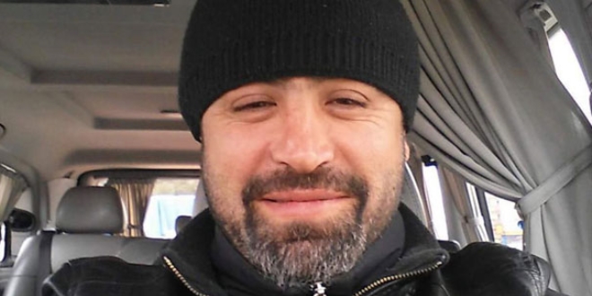 Cinayet zanl�s�, polisi 'Ho�geldiniz' diye kar��lad�