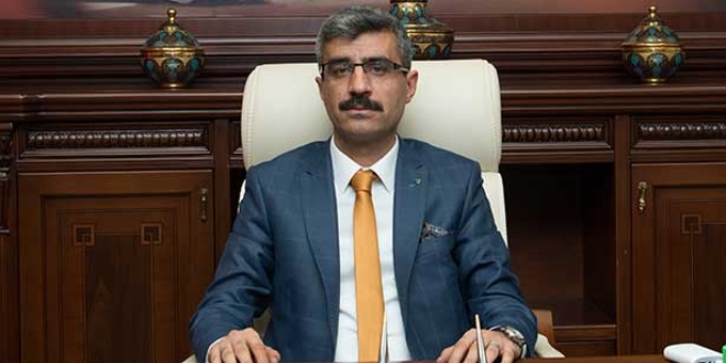 SGK Başkanı Selim Bağlı istifa etti