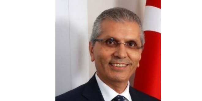 ��retim �yesi, �yi Parti adayl��� i�in istifa etti