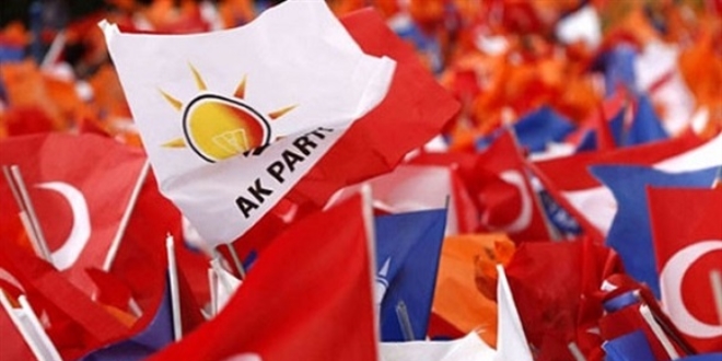 AK Parti manifesto kampında
