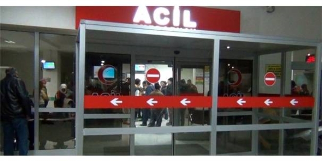 Hasta yakınları güvenlik görevlilerini darp etti