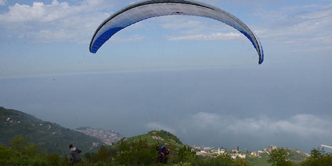 Ordu'da yasağın kalkması ile paraşütler havalandı