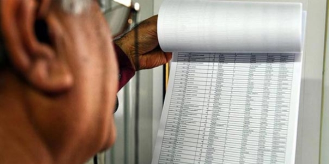 Seçmen listeleri askıya çıkarıldı