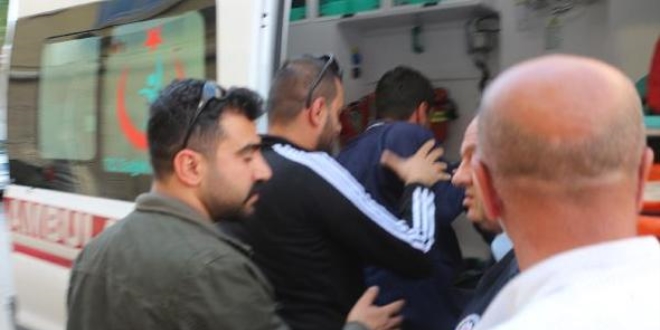 İntihara kalkışan genci polisler ikna etti