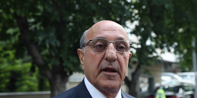 CHP'li Kesici, milletvekilliği adaylığı için başvuru yaptı