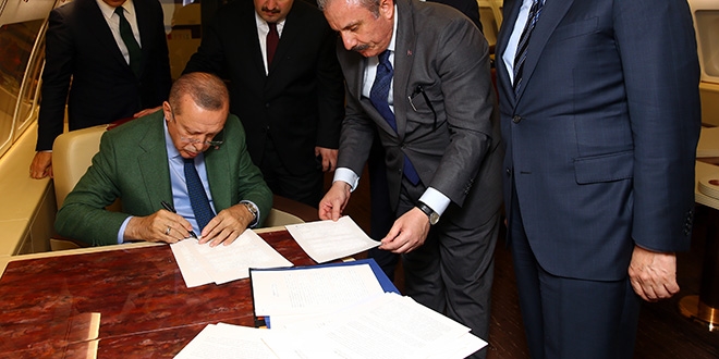 Erdoğan, Cumhur İttifakı Protokolü'nü imzaladı