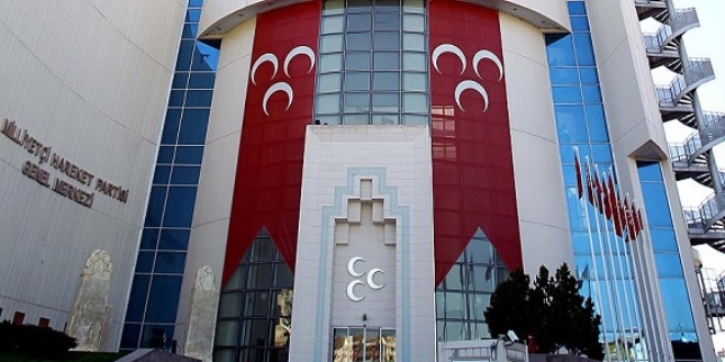 MHP'de 50 il ve ilçe başkanı aday adayı oldu