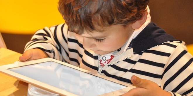 Ebeveynlere teknolojik araç uyarısı