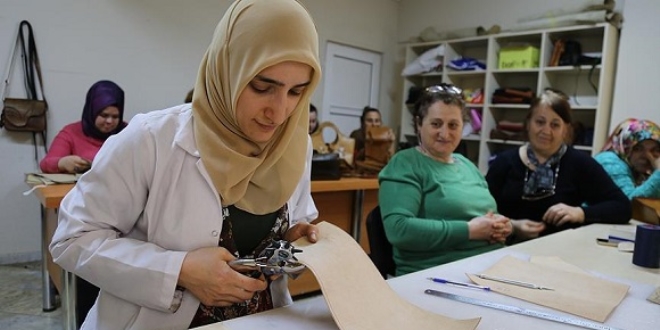 MEB'in kurslar� 'istihdam' kap�s� olacak