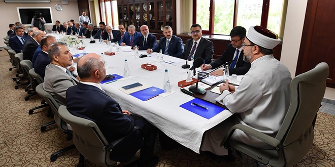Erbaş, yeni atanan 22 il müftüsünü kabul etti