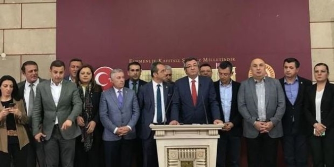 İyi Parti'ye geçen 15 vekil, CHP'ye geri döndü