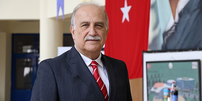 30 yıllık hekim, AÖF sayesinde rekor kırdı