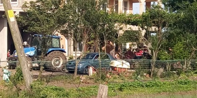 Baba-o�ul jandarmaya ate� a�t�