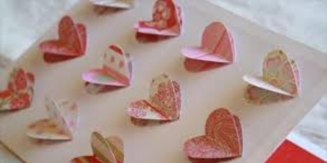 �ki ki�iden biri hediye almak i�in Anneler G�n�'n� beklemiyor