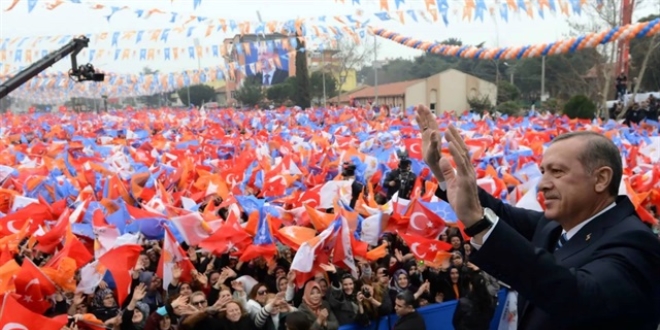 Erdoğan'ın seçim şarkısı ilk kez dinletildi