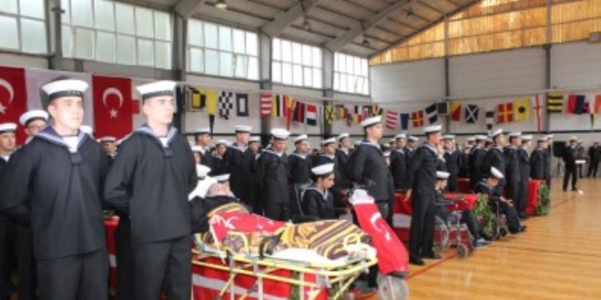 Mu�la'da Engelliler bir g�nl���ne bahriyeli oldu