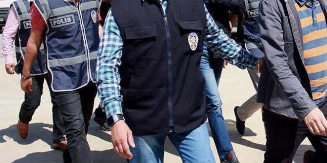 Erzincan merkezli 3 ildeki FETÖ/PDY operasyonu: 2 tutuklama