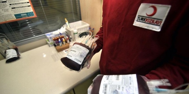 Ramazanda kan ba���lar� 300 noktada kabul edilecek