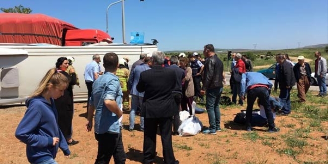 Balıkesir'de feci kaza: 19 yaralı