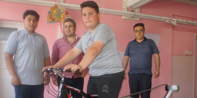 Öğretmenin icadı hem kilo verdiriyor hem de...
